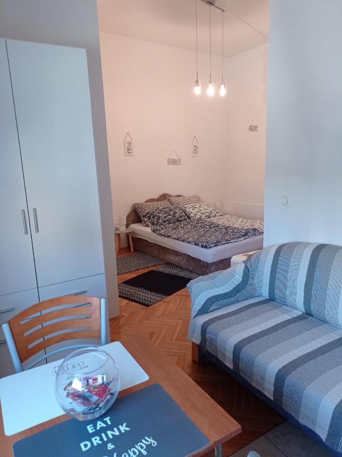 Donata Appartement Osijek Buitenkant foto