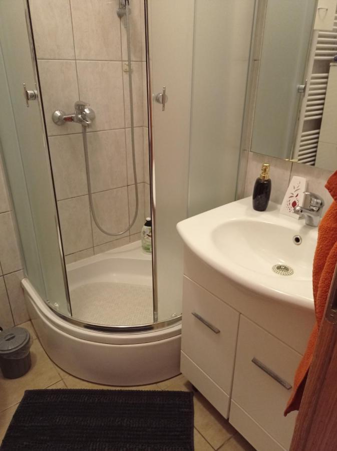 Donata Appartement Osijek Buitenkant foto